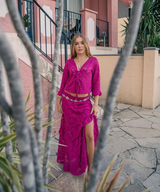 Blusa Emily encaje fucsia