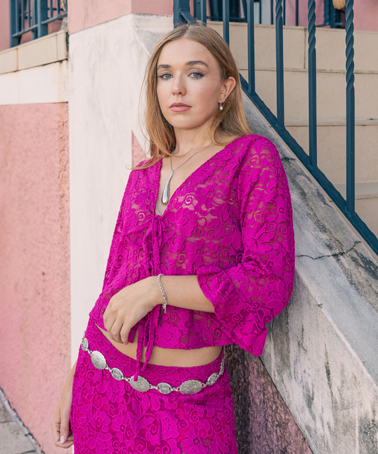 Blusa Emily encaje fucsia