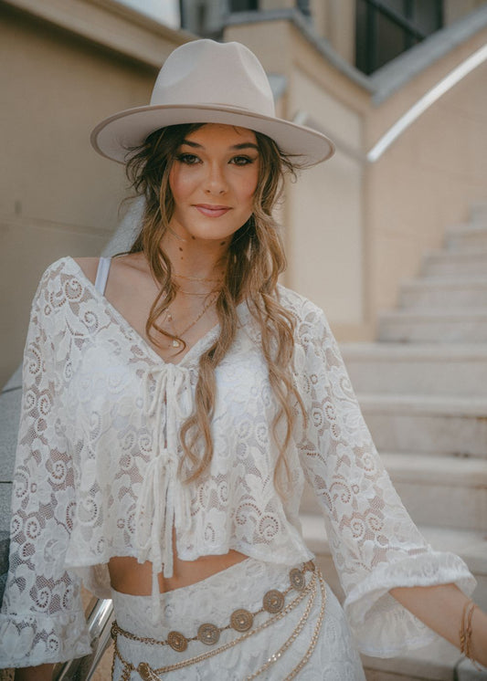 Blusa Emily encaje blanco